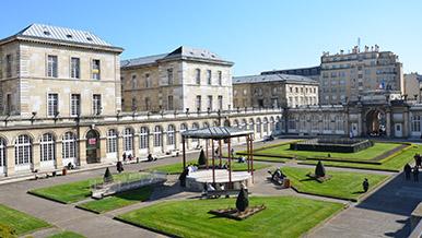 hopital lariboisière